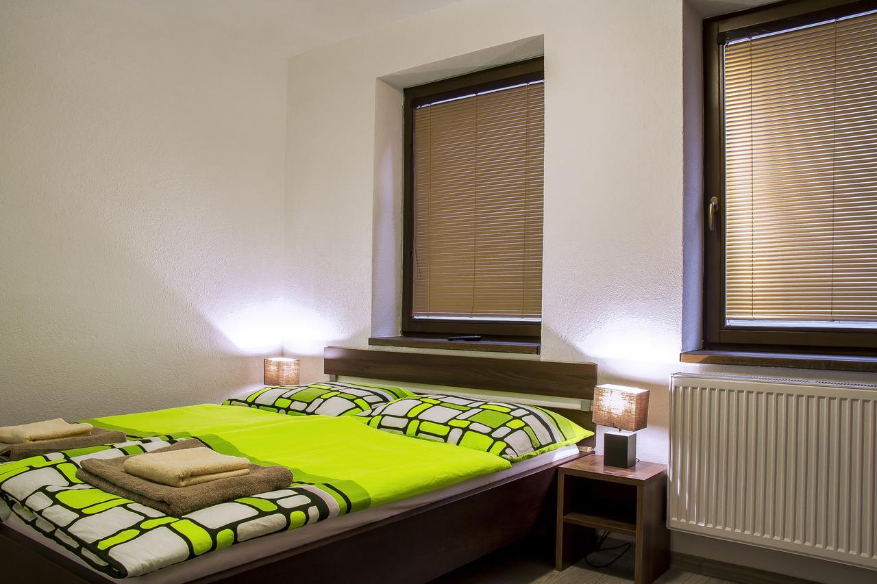 Apartmány Chopok juh Monika Tále Szoba fotó